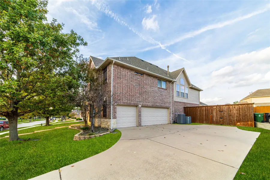 720 Nighthawk Drive, Murphy, TX 75094 - Image #3