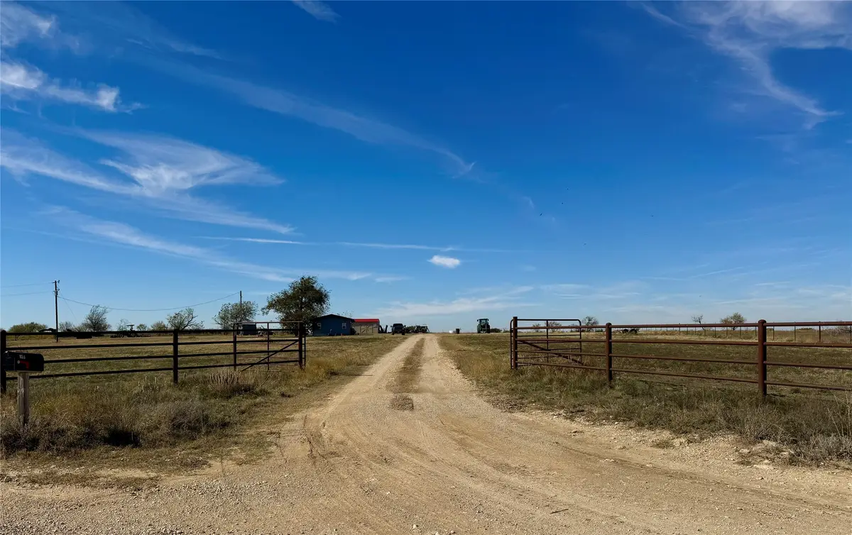 386 County Road 604, Hamilton, TX 76531 - #1