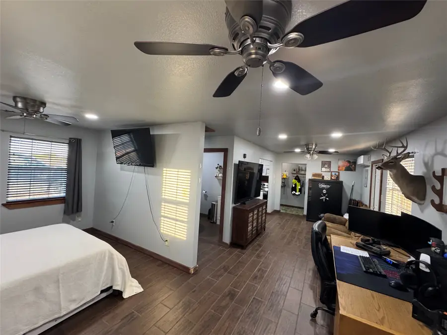 386 County Road 604, Hamilton, TX 76531 - #3