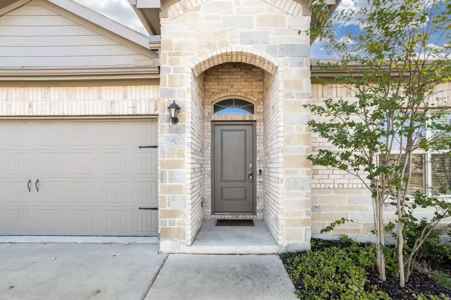 425 Passenger Trail, Fort Worth, TX 76131 - Image #3