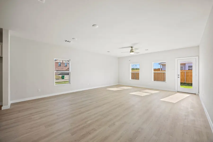 1012 Verde Valley Lane, Crowley, TX 76036 - Image #3