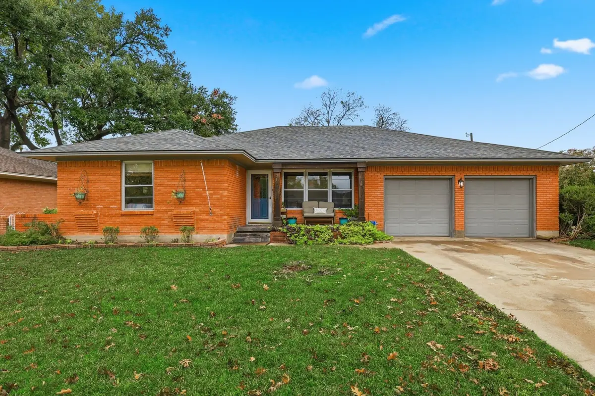 1209 Tanager Lane, Garland, TX 75042 - Image #1