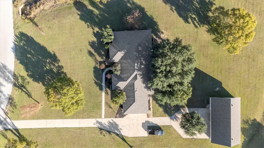 6510 Pleasant Valley Place, Sachse, TX 75048 - Image #2