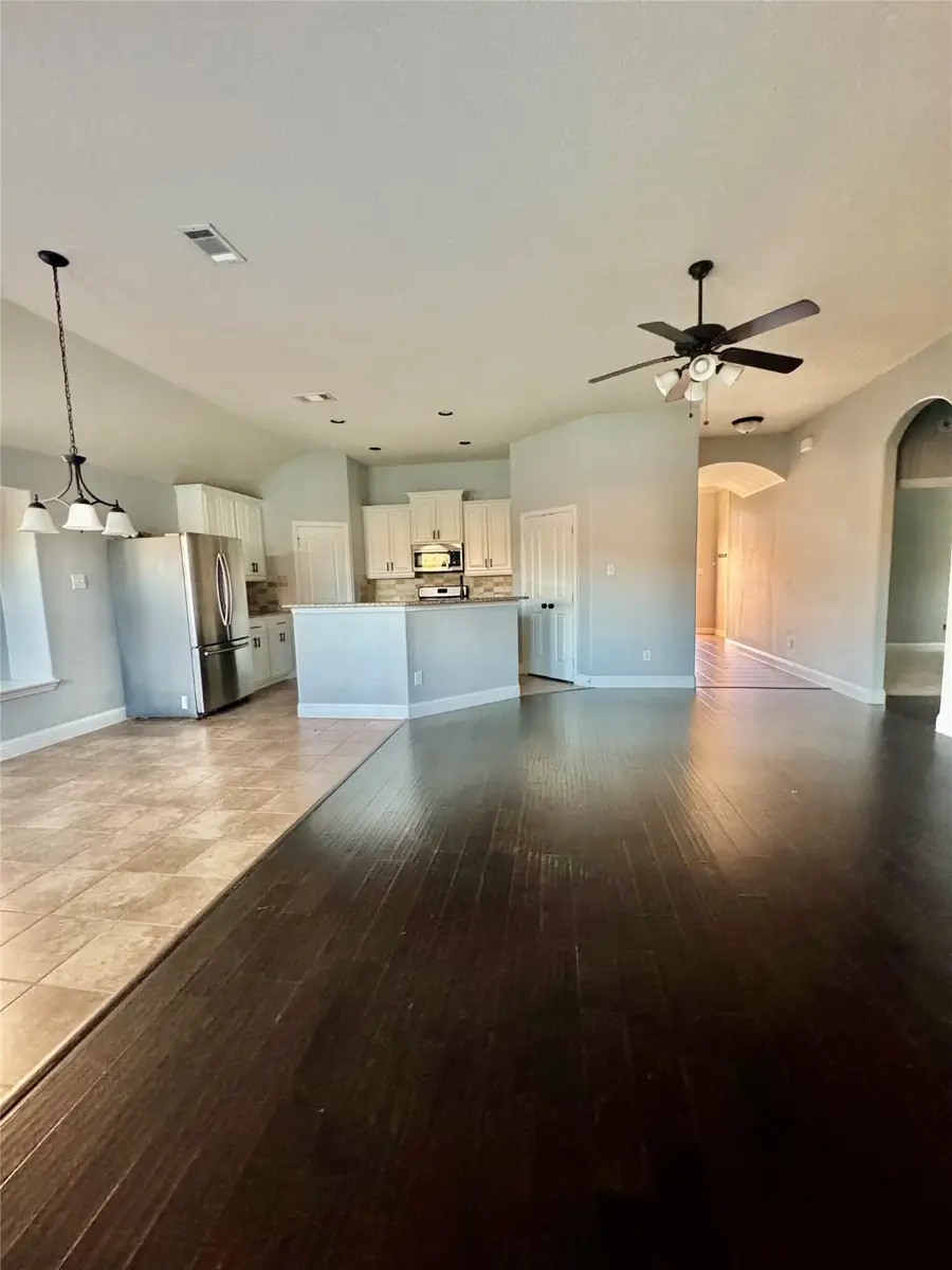 667 Sharpley, Fate, TX 75087 - Image #3