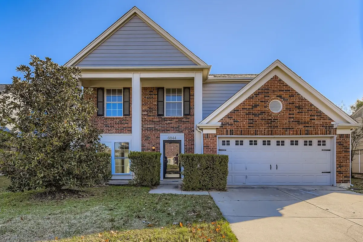 6844 Quail Meadow Drive, Watauga, TX 76148 - Image #1