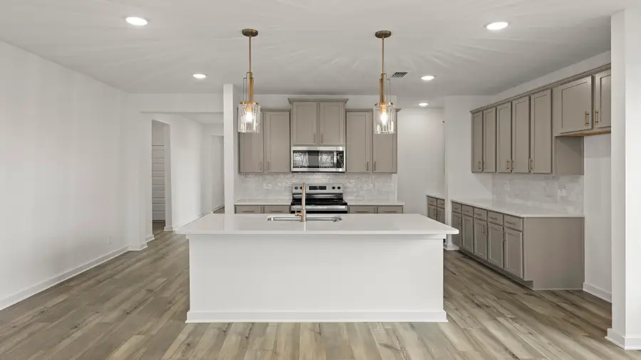 2401 Rams Horn Drive, Waxahachie, TX 75167 - Image #2