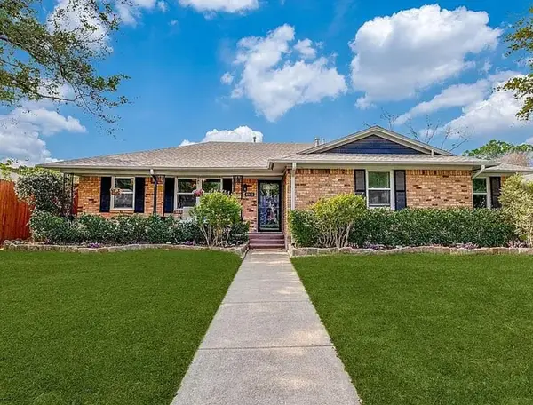 8415 Hunnicut Road, Dallas, TX 75228