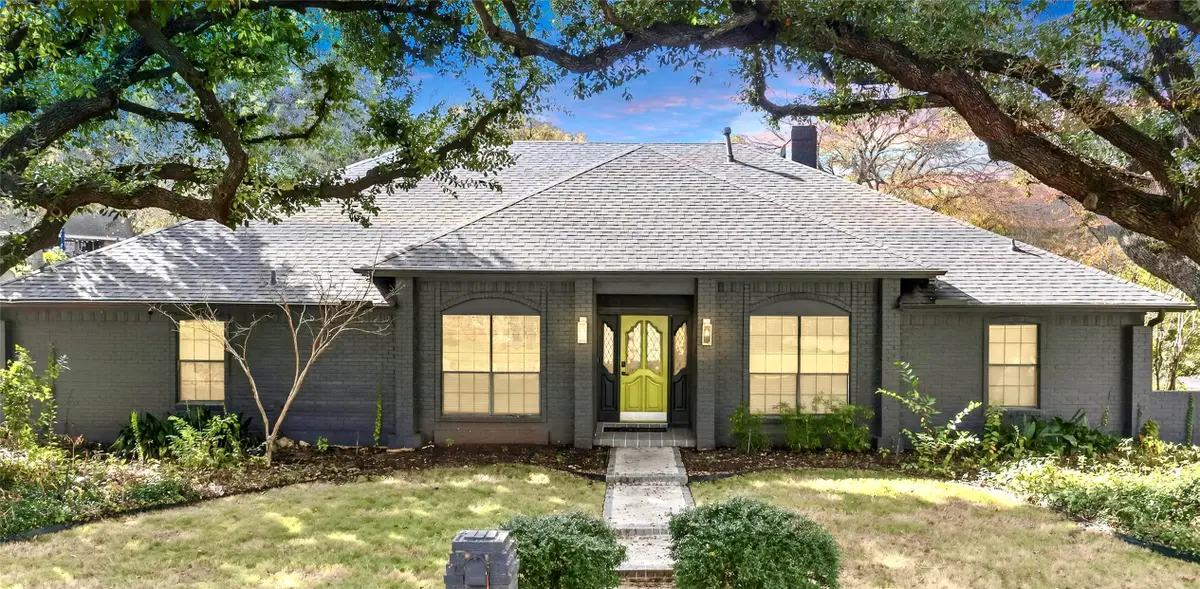 3900 N Shadycreek Drive, Arlington, TX 76013 - Image #1