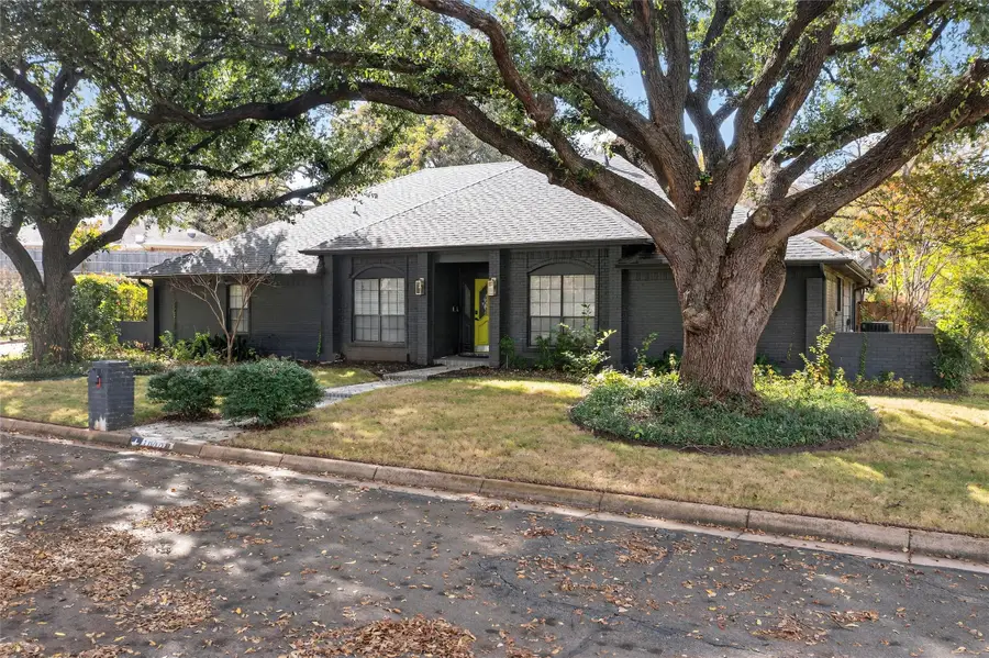 3900 N Shadycreek Drive, Arlington, TX 76013 - Image #2