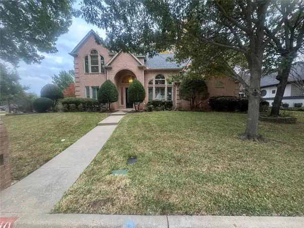 1440 Southern Hills Drive, Mansfield, TX 76063