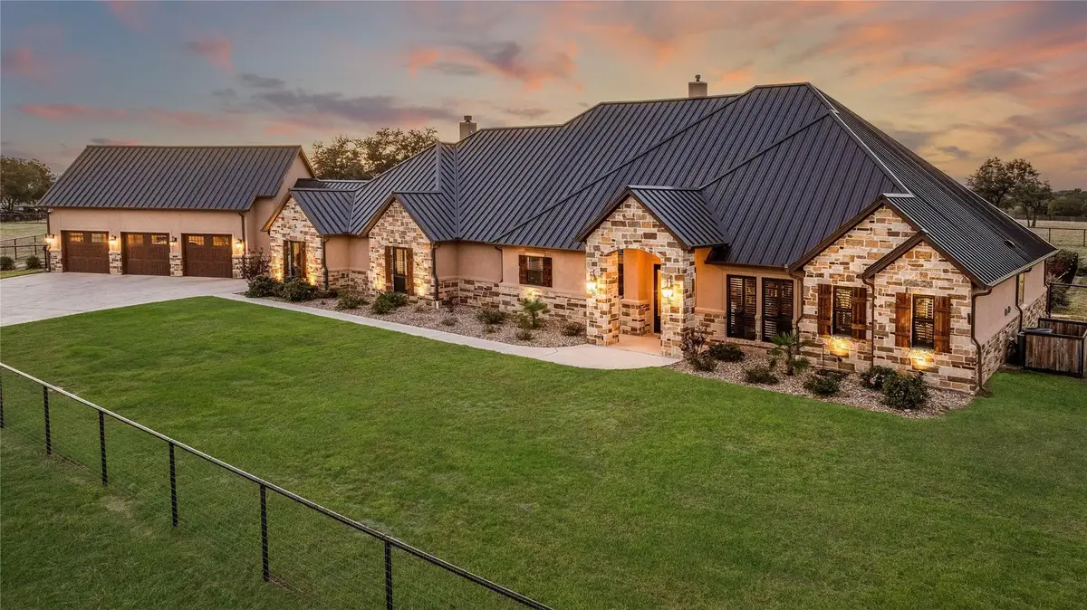 1704 Silverado Drive, Weatherford, TX 76087 - Image #1