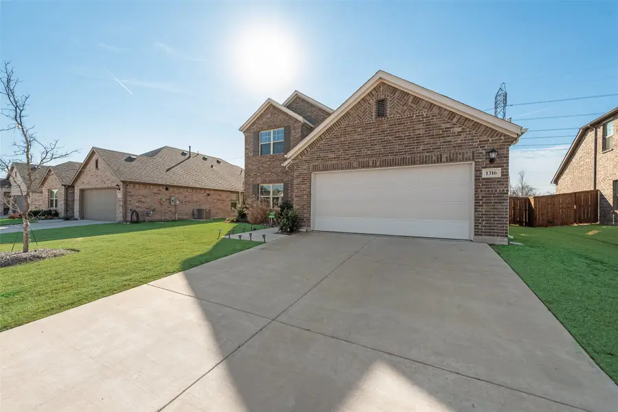 1316 Fox Glen Trail, Crowley, TX 76036 - #3