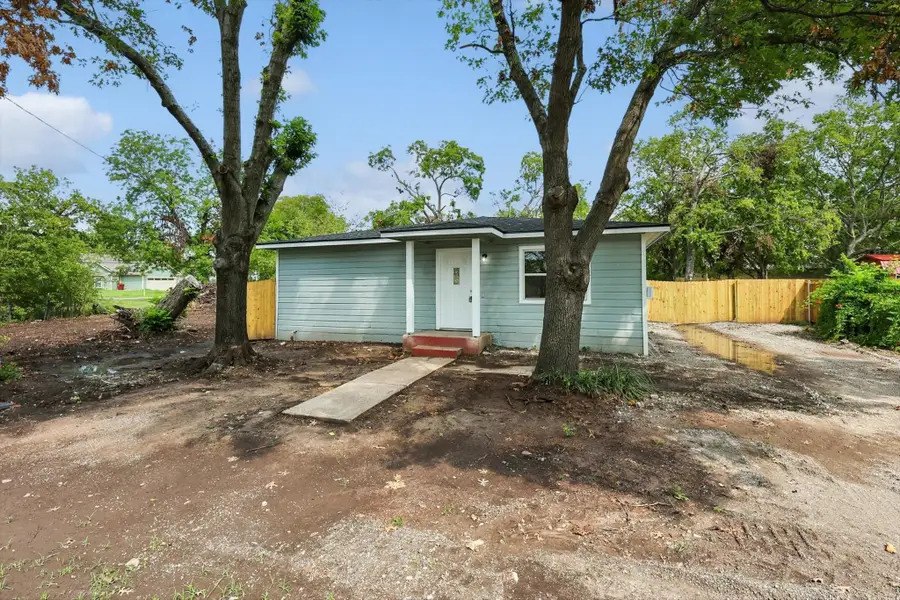 204 W Boyd Avenue, Bonham, TX 75418 - Image #2