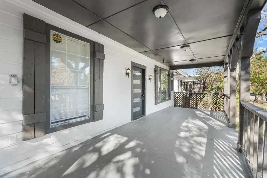 811 N Crawford Street, Dallas, TX 75203 - #2