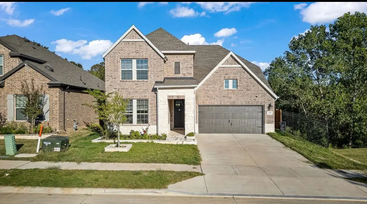 1529 Woodford Place, Fort Worth, TX 76120 - Image #1