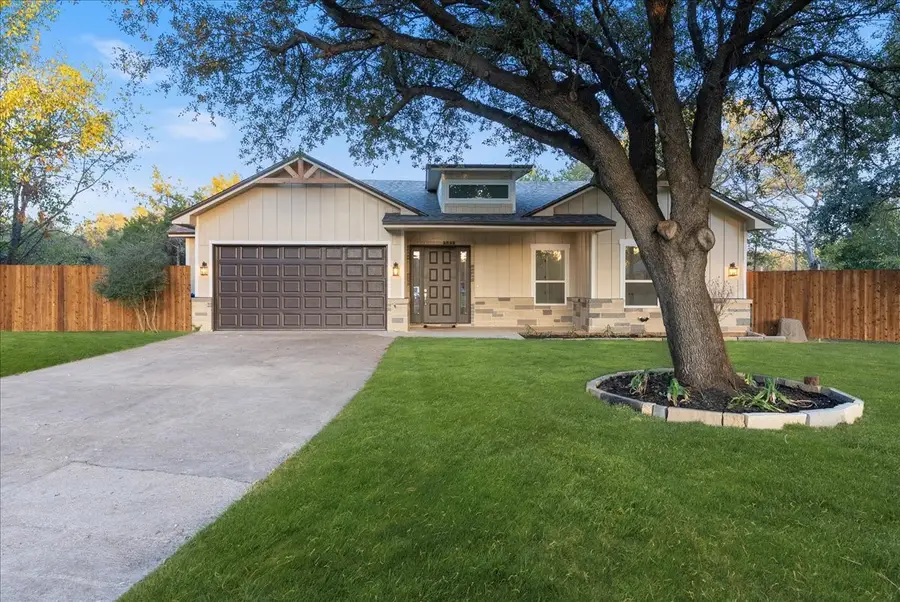 3801 Berry Hill Court, Double Oak, TX 75028 - Image #3