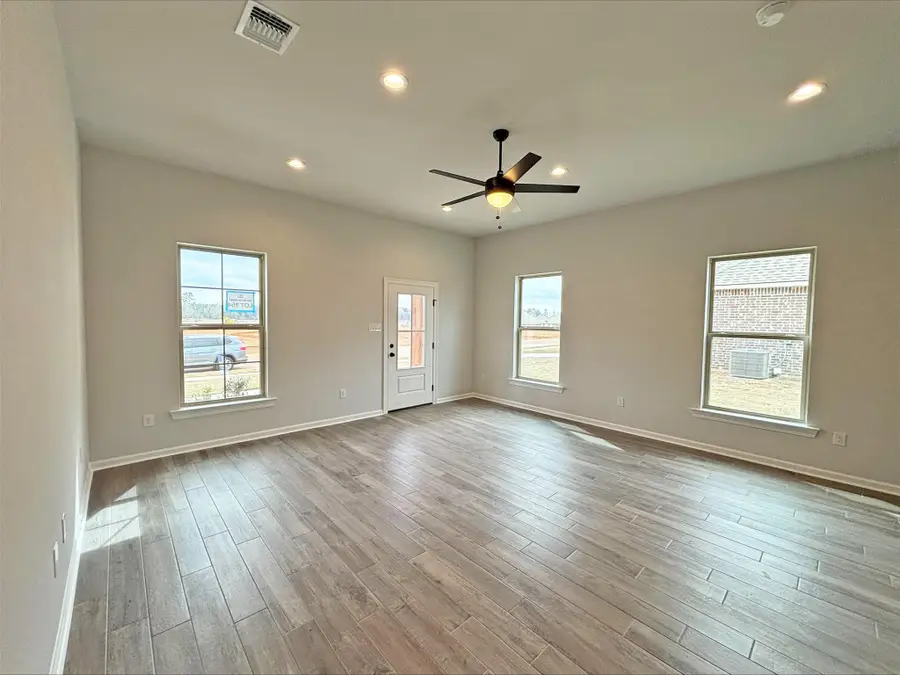 186 Berkshire Place, Haughton, LA 71037 - #2