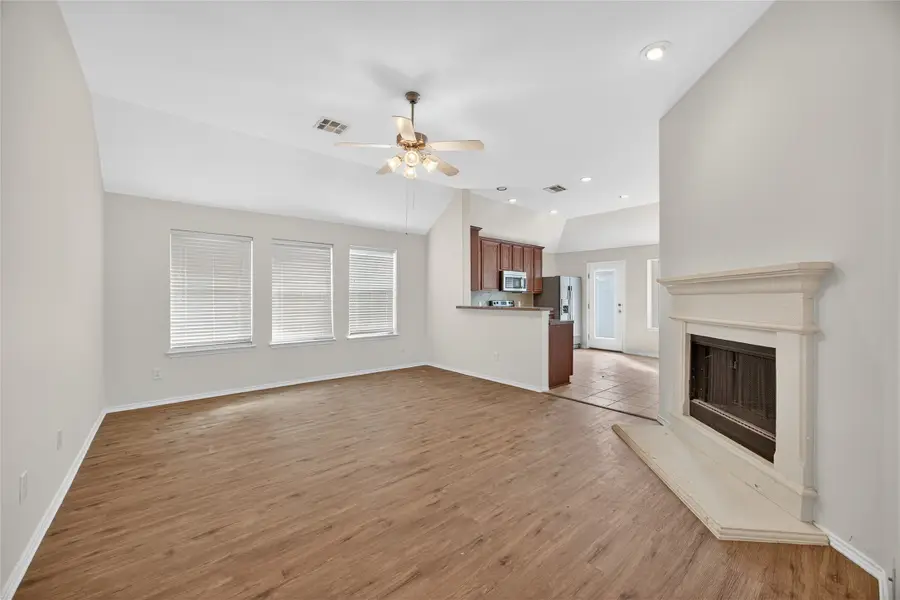 1209 Angelina Drive, Princeton, TX 75407 - Image #3