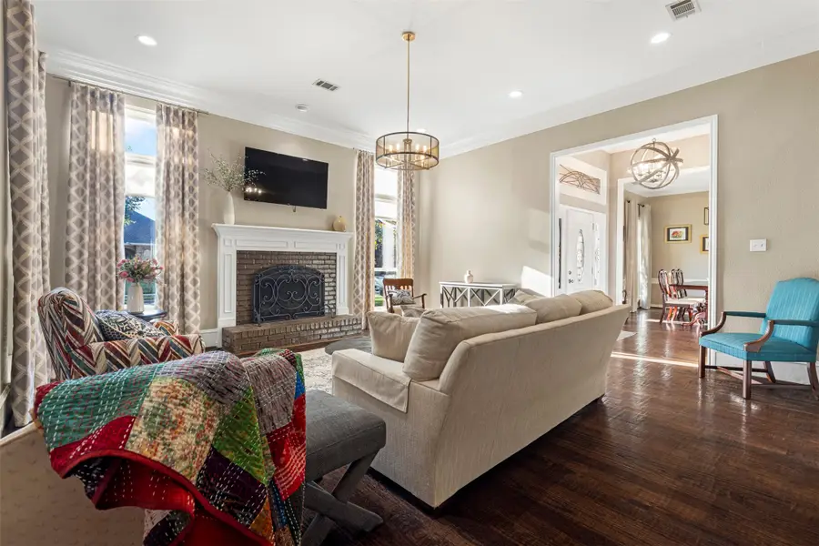 6306 Chelsea Way, Garland, TX 75044 - Image #3