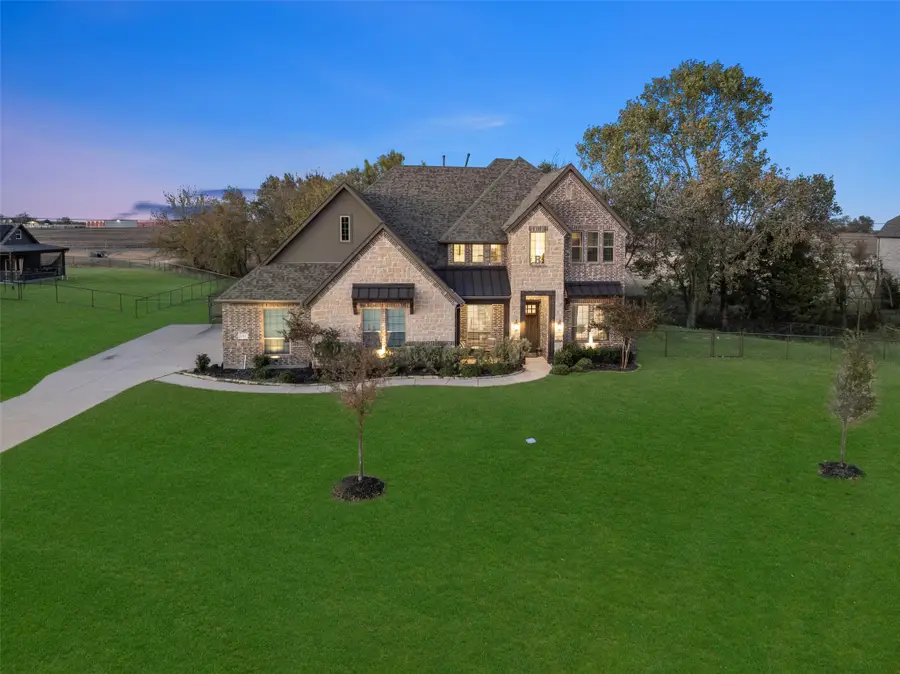 191 Daniel Drive, Van Alstyne, TX 75495 - #2