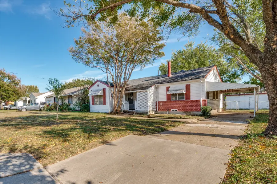 2324 Brockbank Drive, Irving, TX 75062 - Image #3