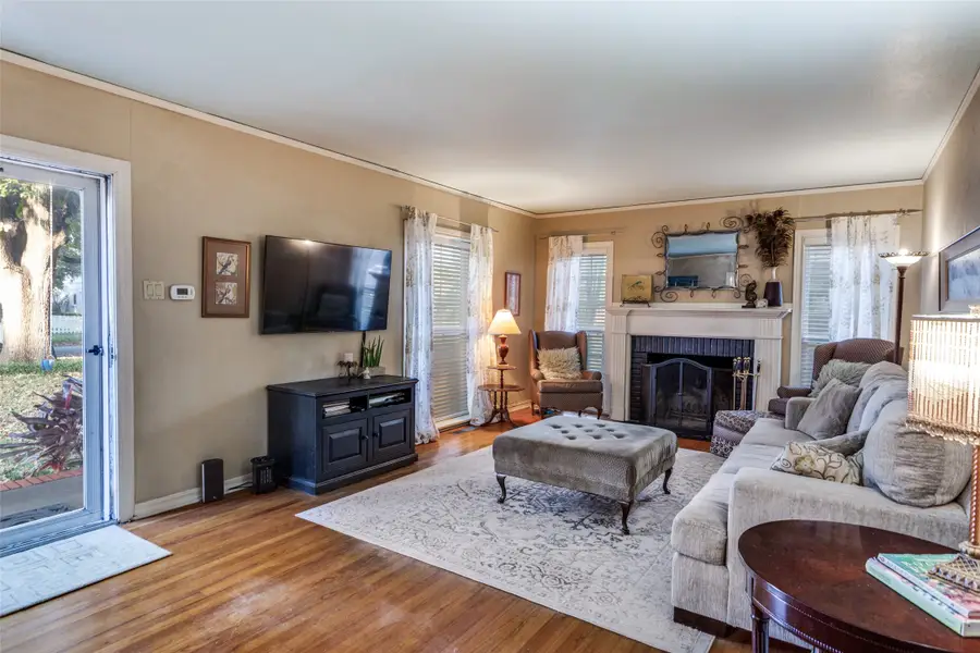 3721 Westcliff Road S, Fort Worth, TX 76109 - Image #3