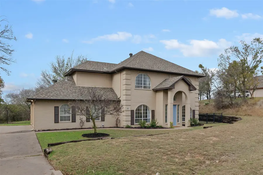 825 Sam Bass Court, Willow Park, TX 76087 - Image #3