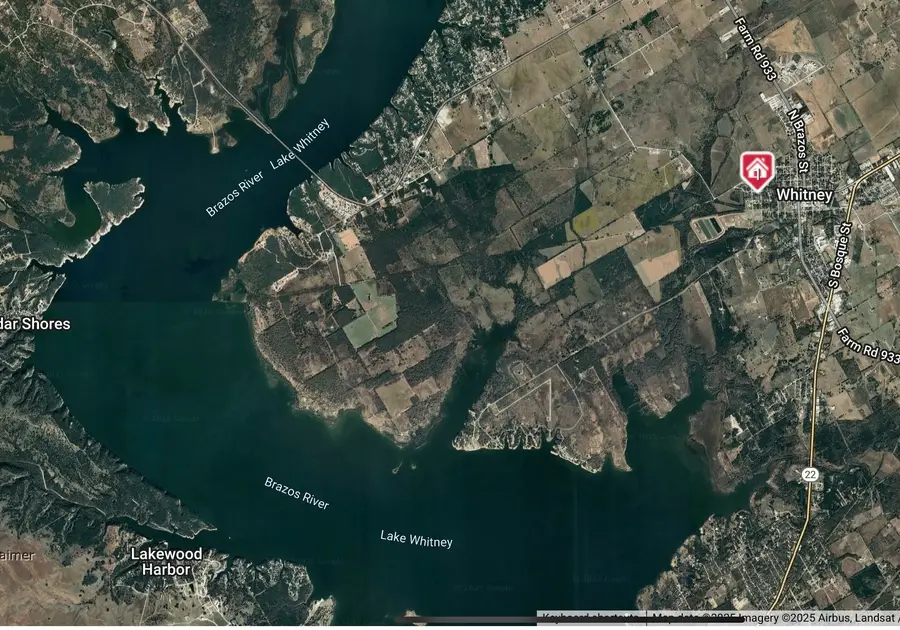 705 W Jefferson Avenue, Whitney, TX 76692 - Image #2