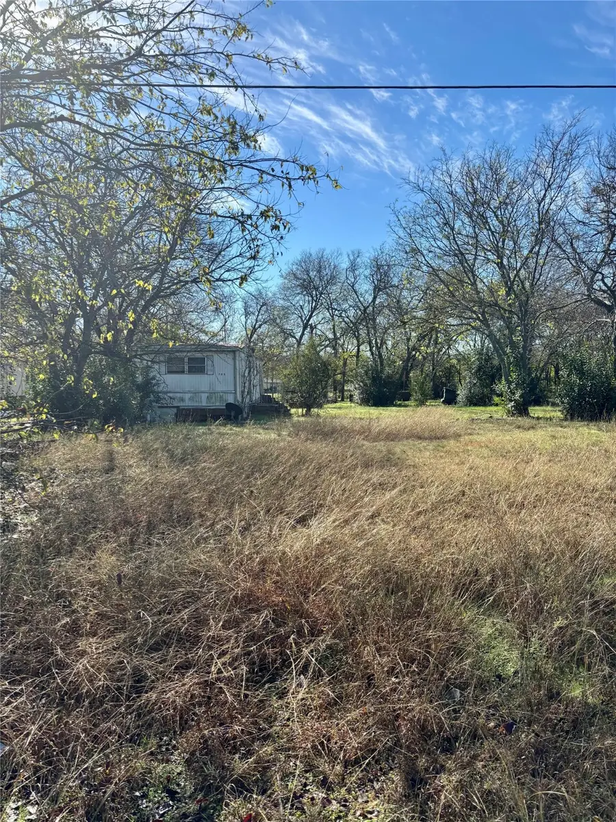 705 W Jefferson Avenue, Whitney, TX 76692 - Image #3