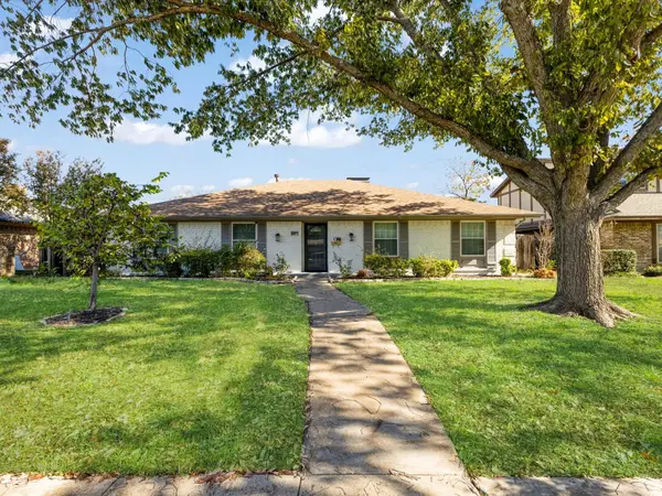 307 S Grove Road, Richardson, TX 75081