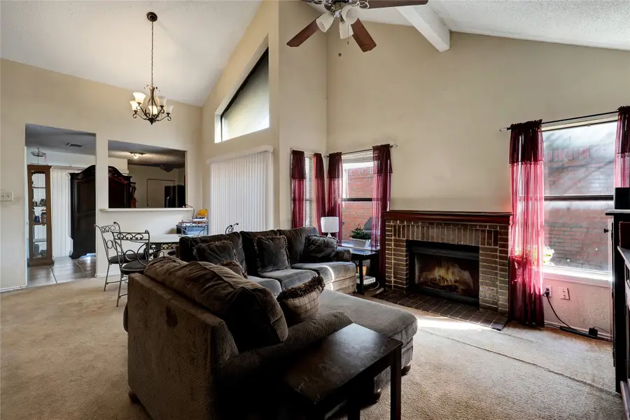 10464 Woodleaf Drive, Dallas, TX 75227 - Image #2