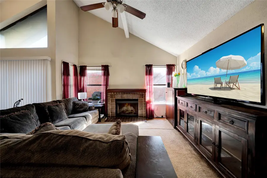 10464 Woodleaf Drive, Dallas, TX 75227 - Image #3