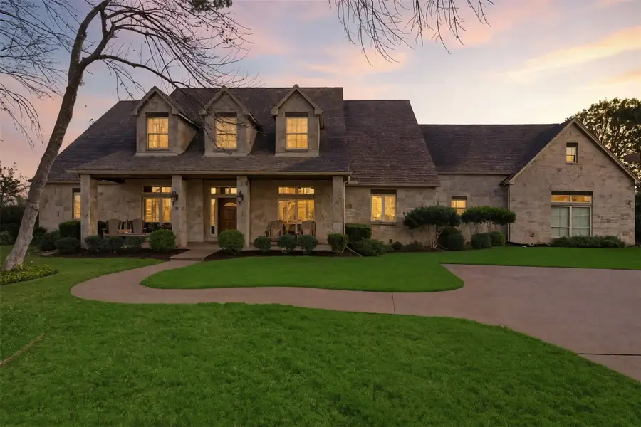 313 Silver Canyon Drive, Fort Worth, TX 76108 - Image #3