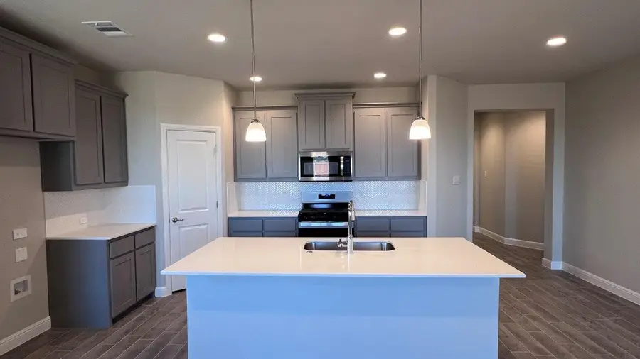 139 Stanton Avenue, Rhome, TX 76078 - Image #2