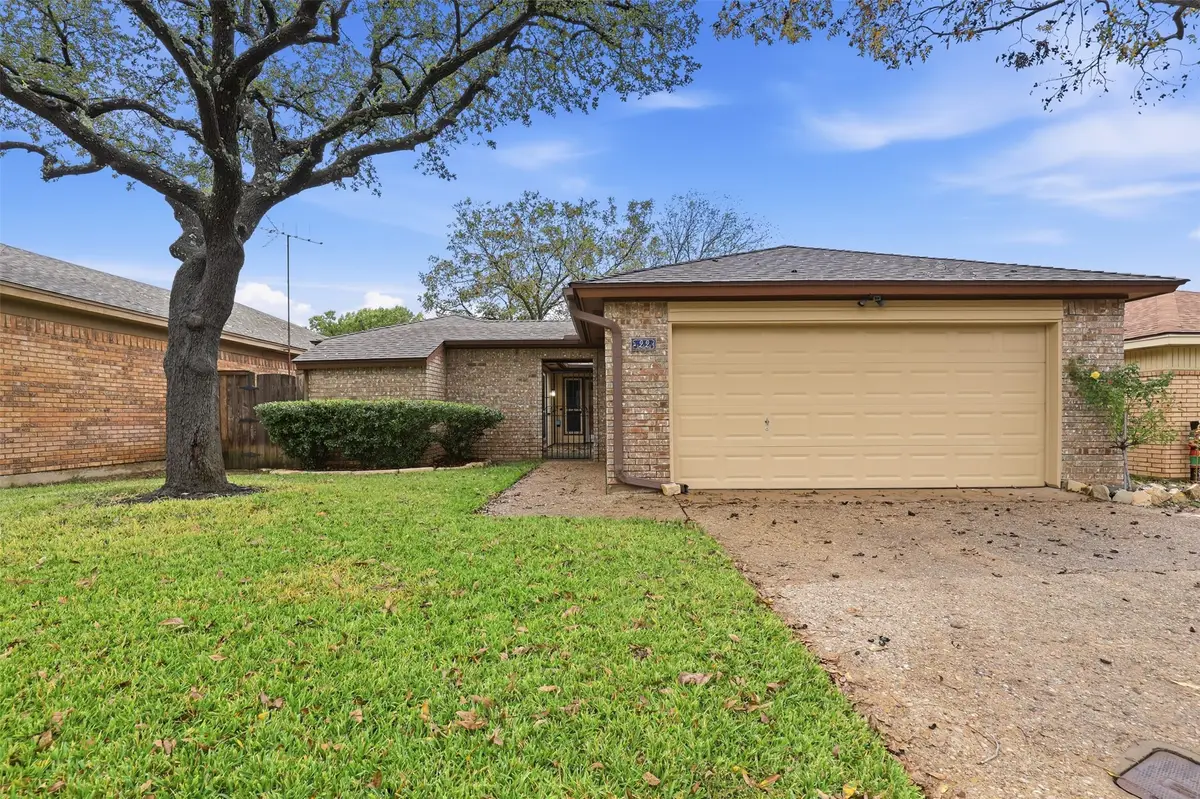 22 Doral Court, Pantego, TX 76013 - Image #1