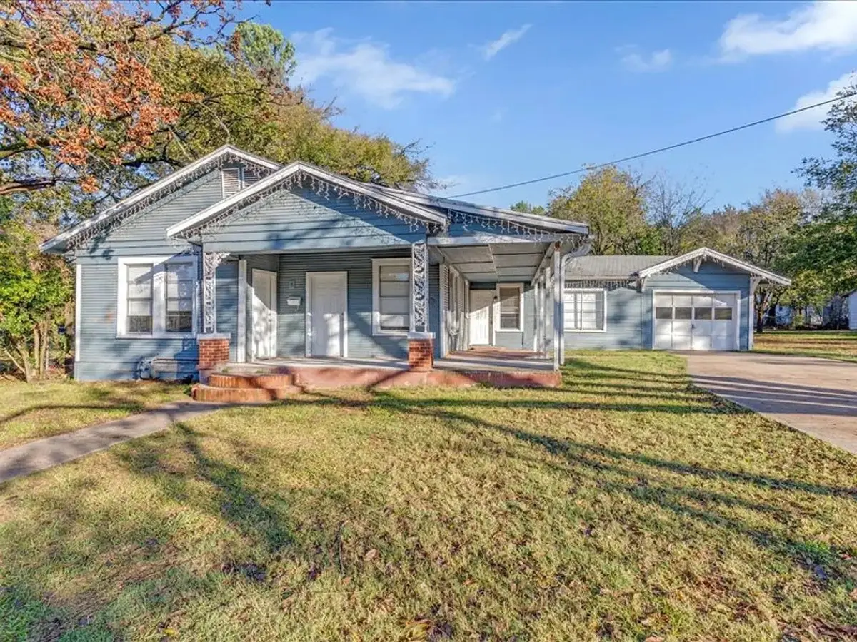 2940 Bonham, Paris, TX 75460 - Image #1