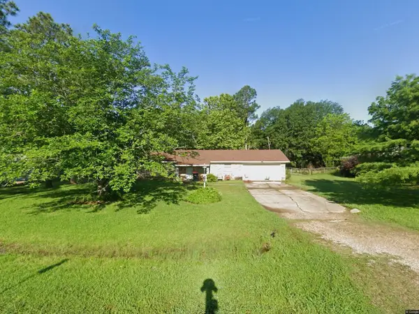 3010 SE 41st Street, Paris, TX 75462