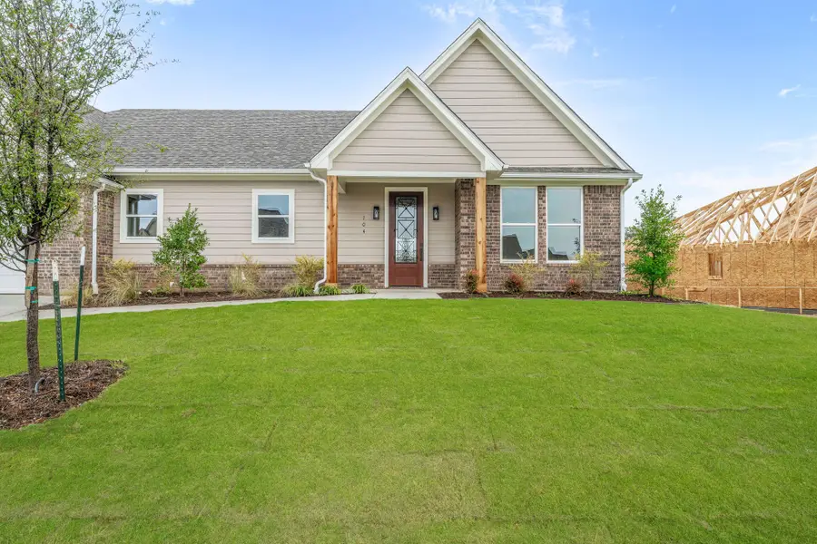 104 Skyline Drive, Glen Rose, TX 76043 - Image #2