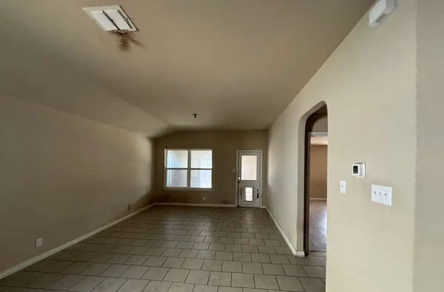 8740 Emerald Sky Drive, San Antonio, TX 78254 - Image #3