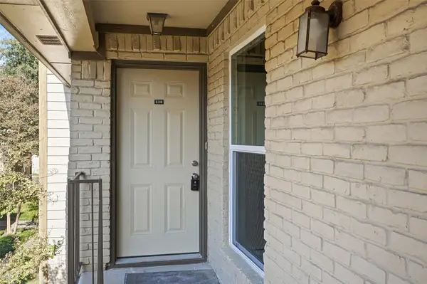 10650 Steppington Drive #236, Dallas, TX 75230