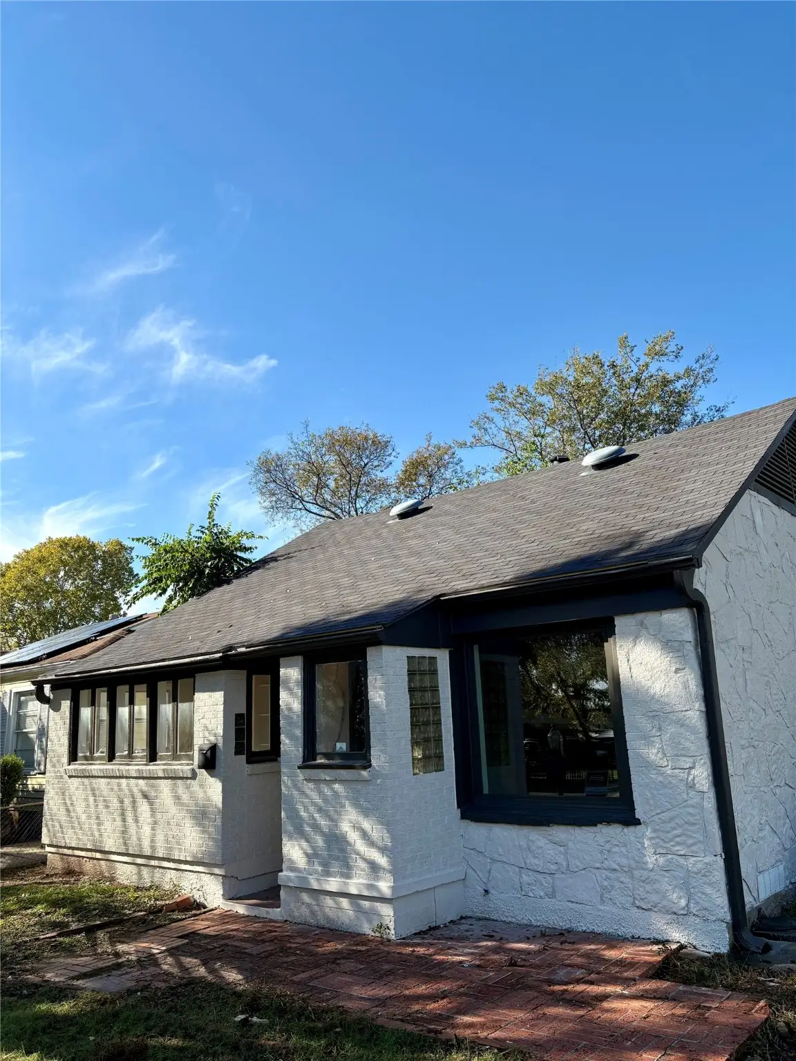 915 Hartsdale Drive, Dallas, TX 75211 - Image #1