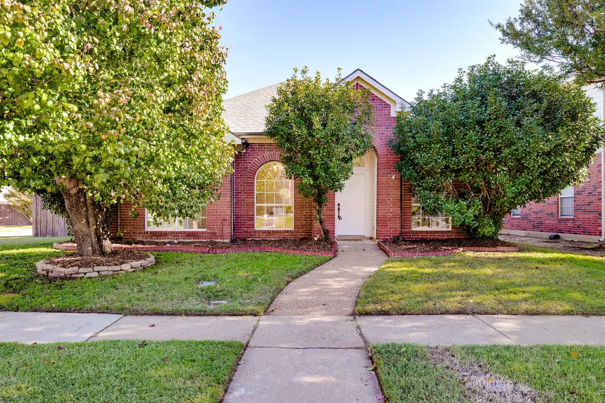 1177 Christopher Lane, Lewisville, TX 75077 - Image #1