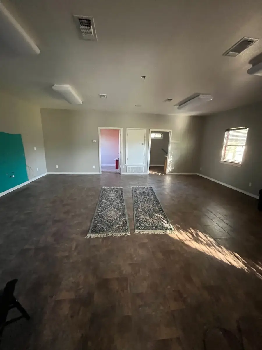 1310 N Mesquite Street N, Goldthwaite, TX 76844 - Image #2