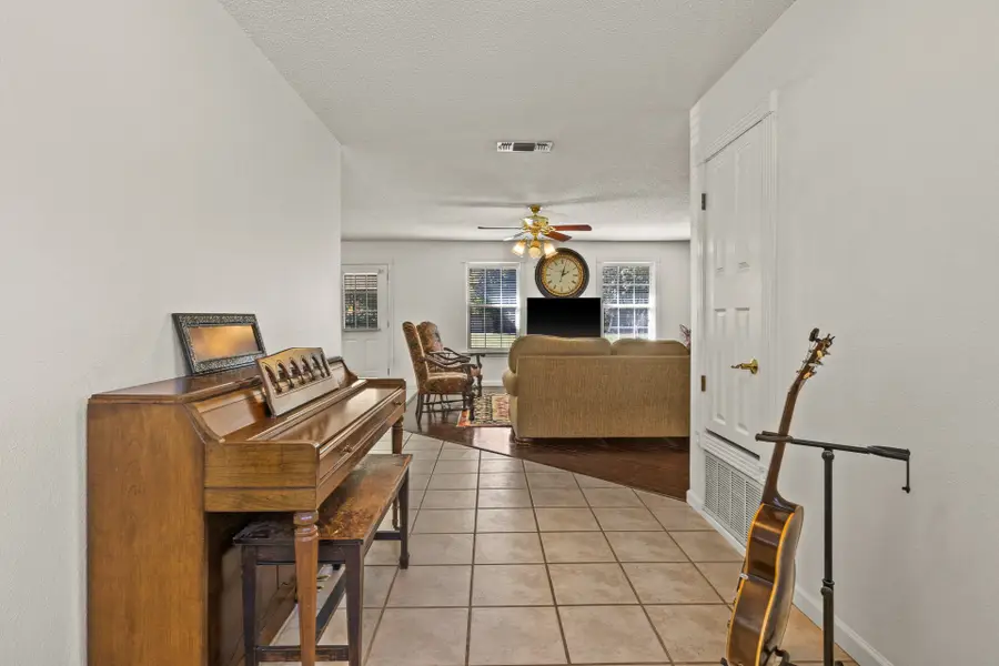 1227 County Road 3327, Omaha, TX 75571 - Image #3