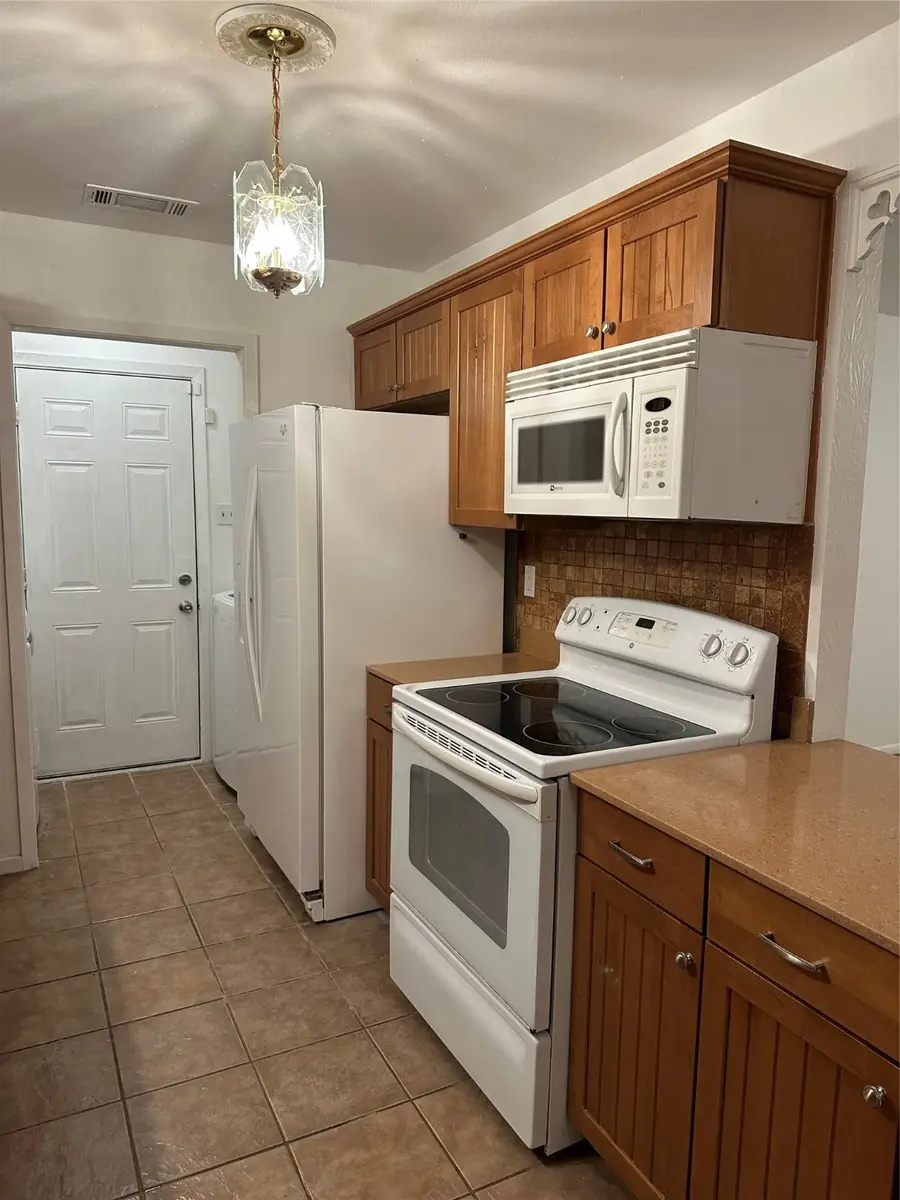 513 Myra Lou Avenue, Copperas Cove, TX 76522 - Image #2