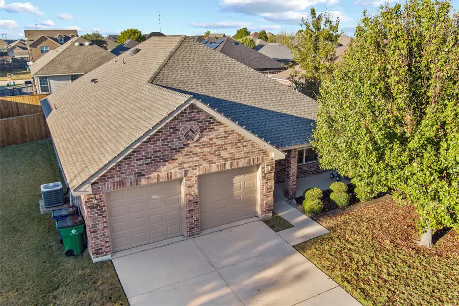 209 Colt Drive, Waxahachie, TX 75165 - Image #2