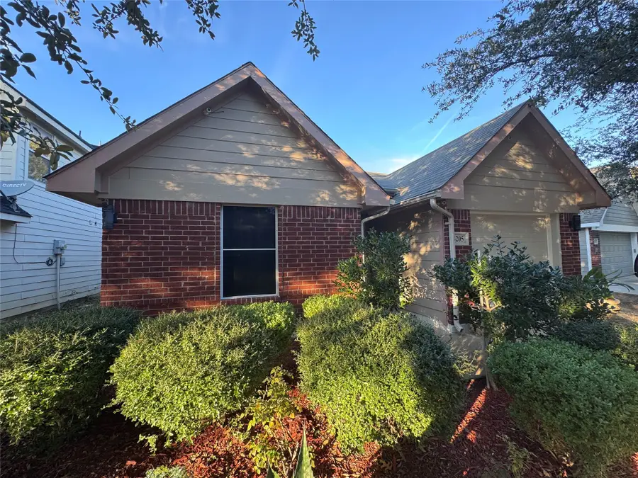 3205 Saint Monica Drive, Dallas, TX 75233 - Image #2