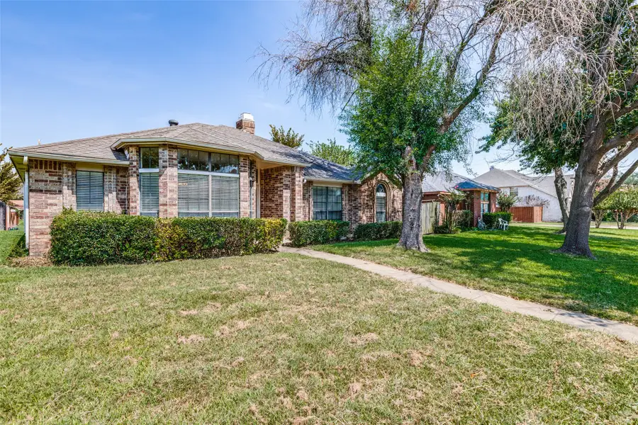 705 Yosemite Trail, Mesquite, TX 75149 - Image #2