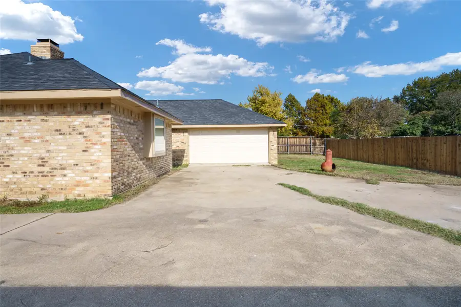 8780 Woodstream Drive, Frisco, TX 75034 - Image #3