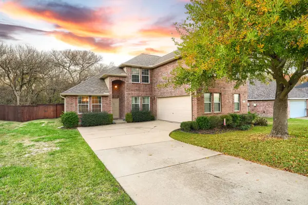 327 Crosscreek Drive, Wylie, TX 75098